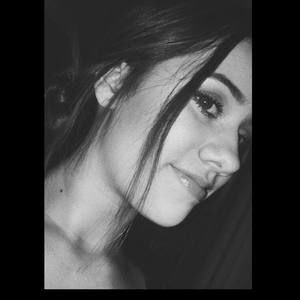 Meet your Posher, Yasmine